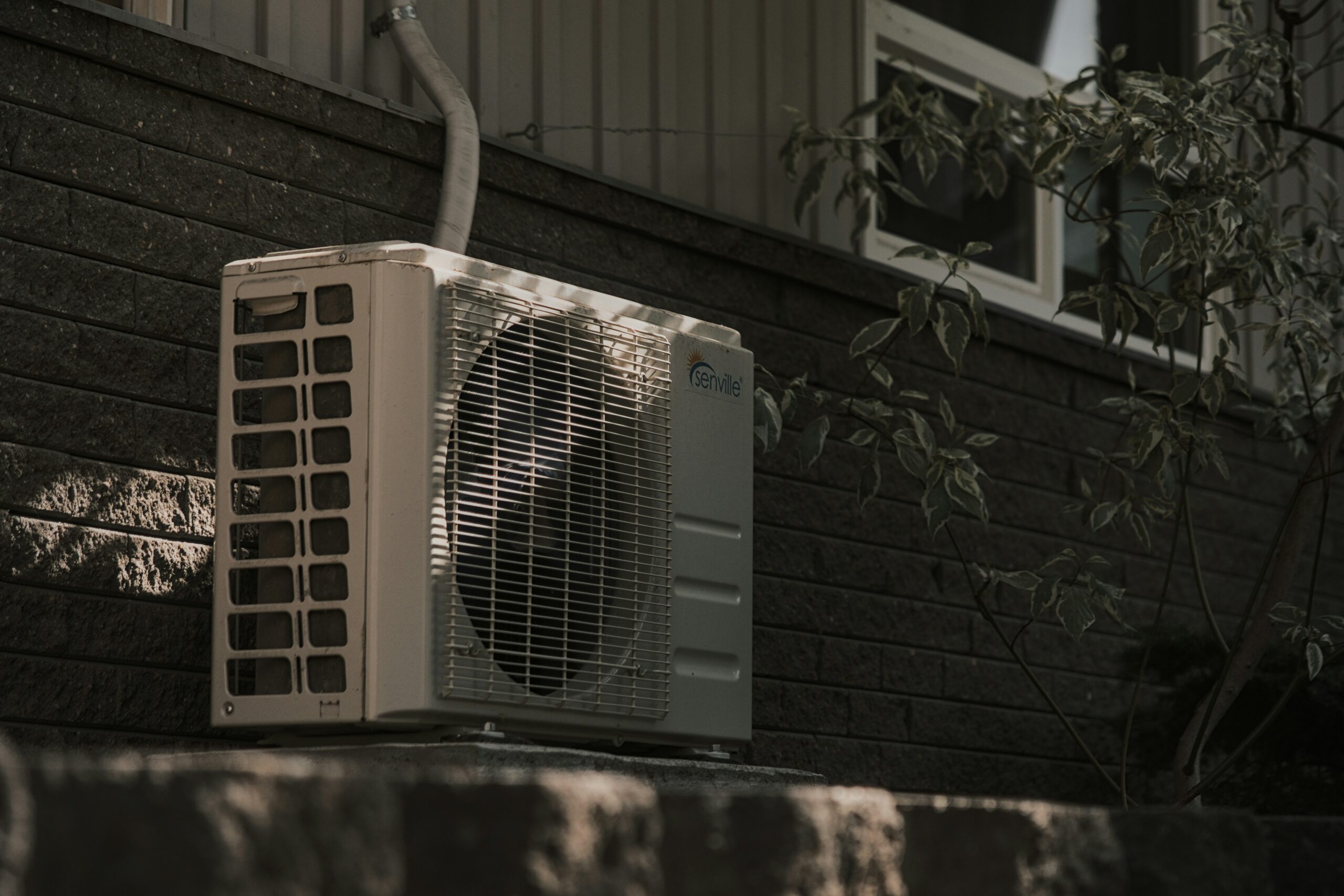7 Signs Your Air Conditioner Needs Repair Before a New Jersey Heat Wave